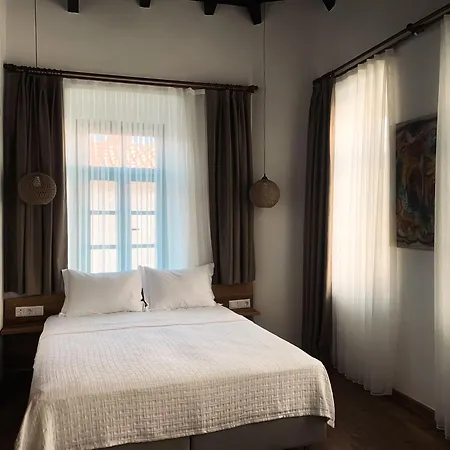 فندق Casa Alegre *