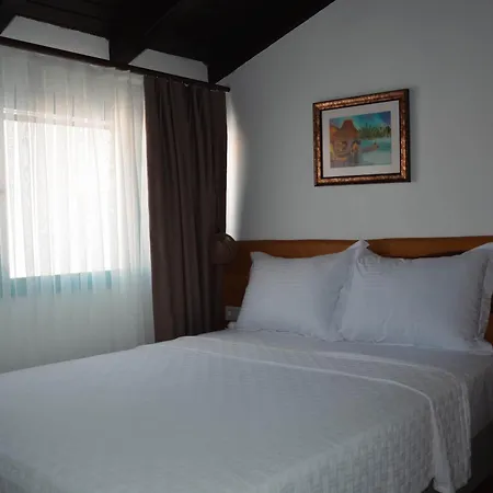 فندق Casa Alegre *