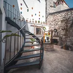 Hotel Casa Alegre *